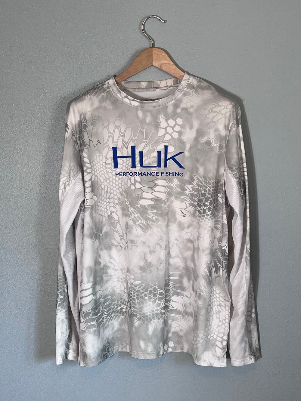 Huk Performance Fabric Mens L Fishing Long Sleeve Kryptek Raglan-Ghost White